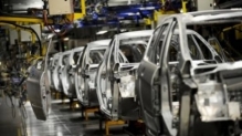 „Industria auto - motorul economiei româneşti“. Piaţa auto, între creşterea capacităţilor de producţie şi aşteptarea noului program Rabla „Industria auto - motorul economiei româneşti“. Piaţa auto, între creşterea capacităţilor de producţie şi aşteptarea noului program Rabla